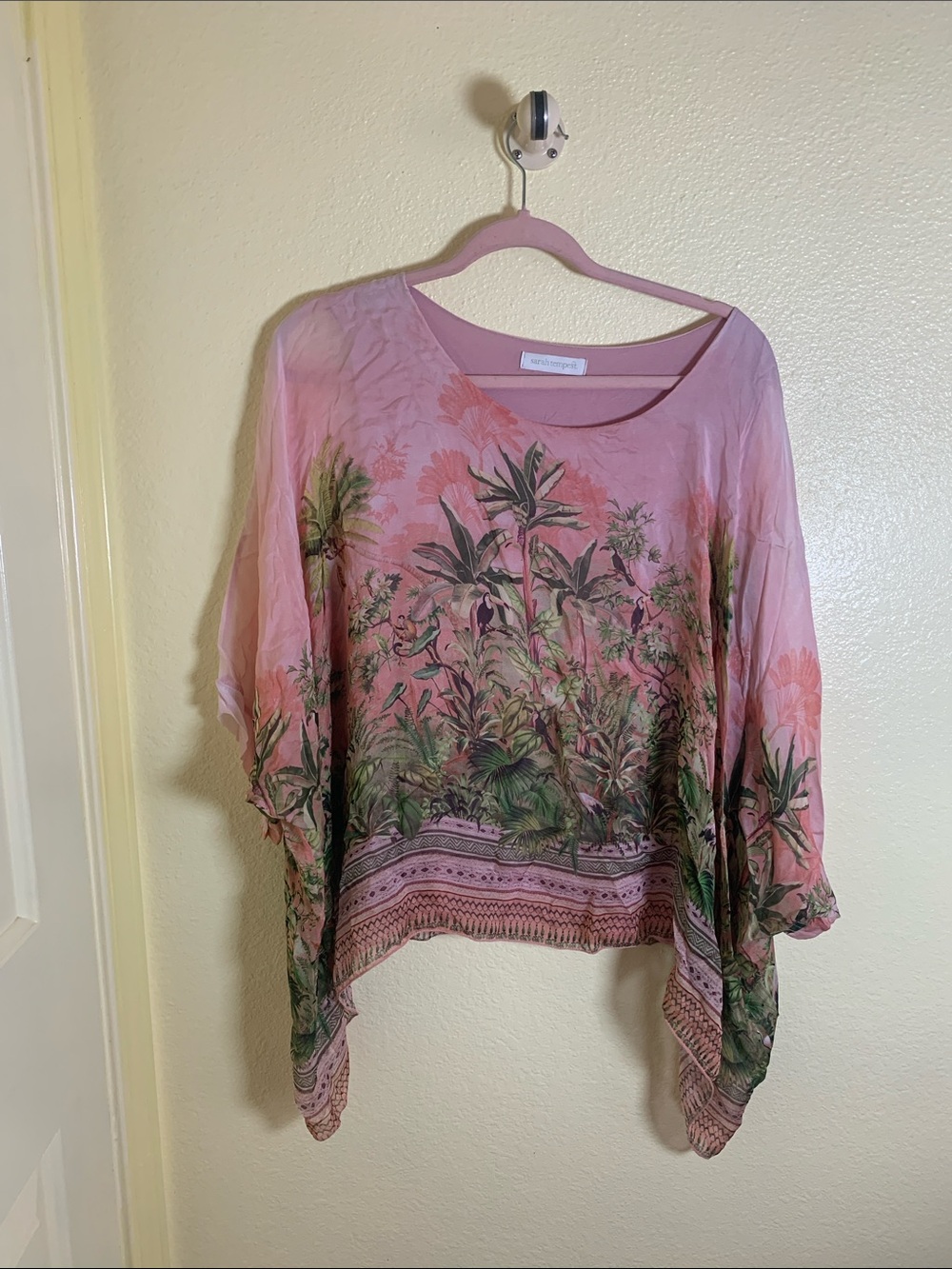 Nwot Sarah Tempest Pink Botanical Scoop-Neck Blouse, Size M